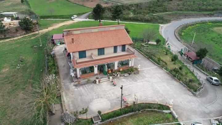B&B Passo Del Falco Sorianello Exterior photo